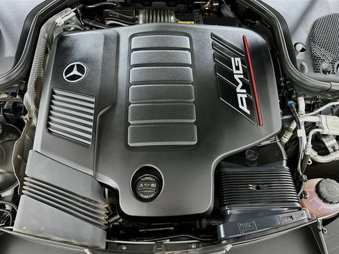 Used 2024 Mercedes-Benz AMG GT 43 image 32