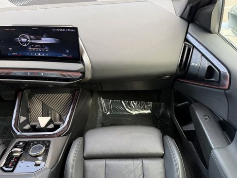 Certified 2025 BMW X3 xDrive30i AWD/4WD image 16