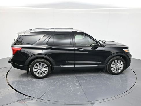 Used 2022 Ford Explorer Limited w/ Equipment Group 301A image 42