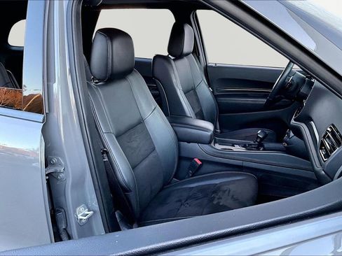 Used 2022 Dodge Durango GT image 21