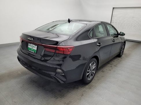 Used 2023 Kia Forte LXS image 9