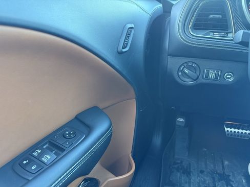 Used 2021 Dodge Challenger SRT Hellcat Redeye image 11