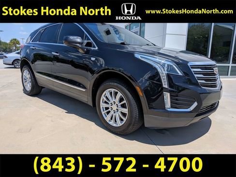 Used 2019 Cadillac XT5 FWD image 2