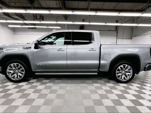 Used 2023 GMC Sierra 1500 Denali w/ Denali Reserve Package AWD/4WD image 15