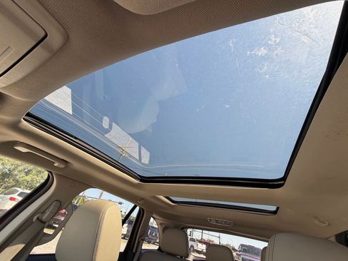 Used 2013 Ford Edge Limited AWD/4WD image 25
