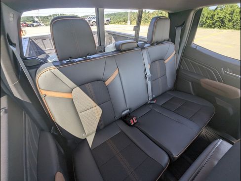 New 2026 GMC Canyon AT4 w/ Nightfall Essentials Package AWD/4WD image 15
