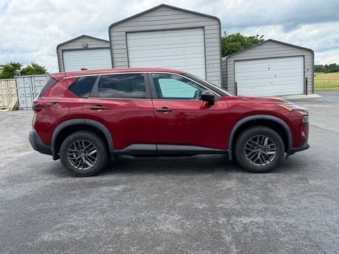 Used 2021 Nissan Rogue S FWD image 4
