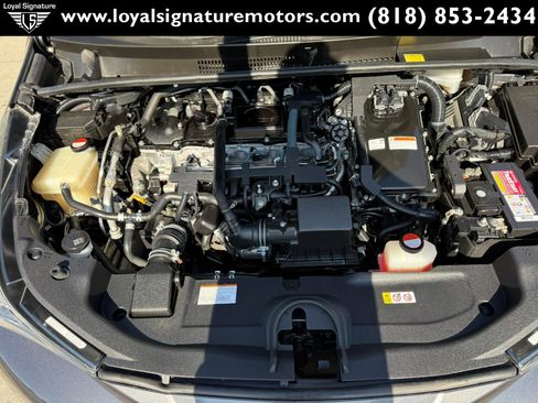 Used 2016 Toyota Prius Three w/ Advanced Technology Package FWD image 33