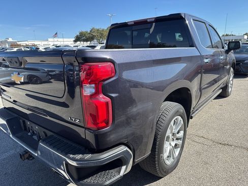 Used 2022 Chevrolet Silverado 1500 LTZ image 5