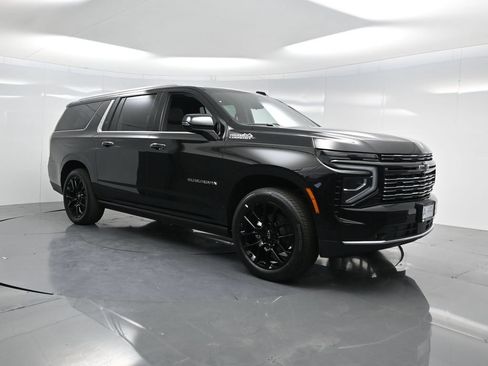 New 2026 Chevrolet Suburban High Country w/ LPO, Get Active Package RWD image 37