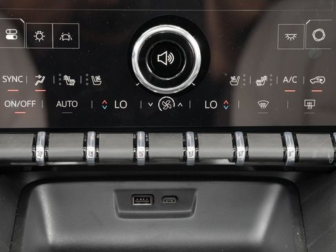 New 2026 GMC Terrain Denali image 58