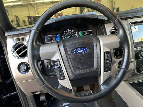 Used 2017 Ford Expedition EL Limited w/ Equipment Group 301A image 4