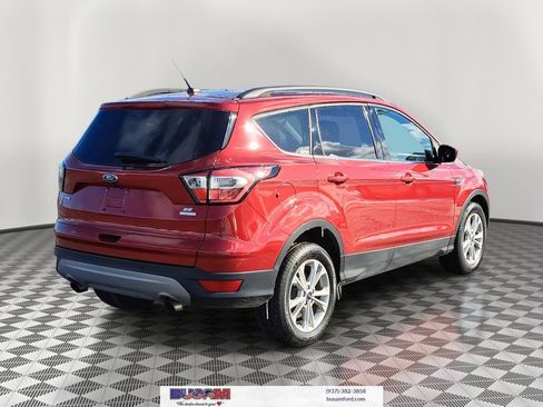 Certified 2018 Ford Escape SE image 4
