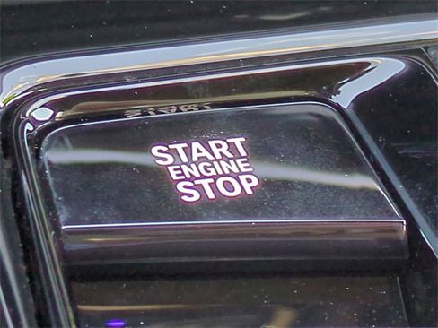 Used 2024 BMW 540i xDrive w/ M Sport Package image 27