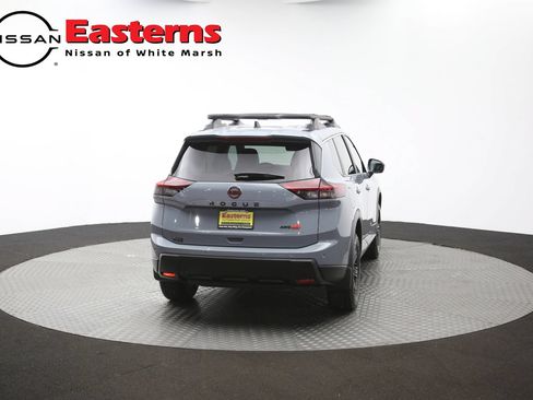 Used 2026 Nissan Rogue SV AWD/4WD image 34
