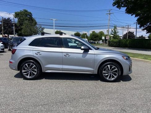 Used 2023 Audi Q5 2.0T Premium Plus w/ Premium Plus Package AWD/4WD image 4