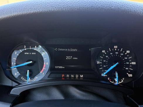 Used 2017 Ford Expedition XLT AWD/4WD image 11
