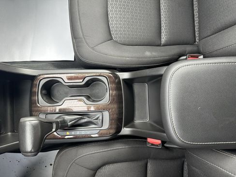 Used 2019 GMC Canyon SLE w/ Driver Alert Package image 33