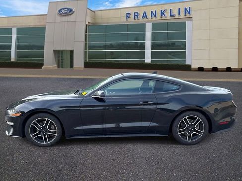 Used 2020 Ford Mustang Coupe w/ Equipment Group 101A RWD image 4