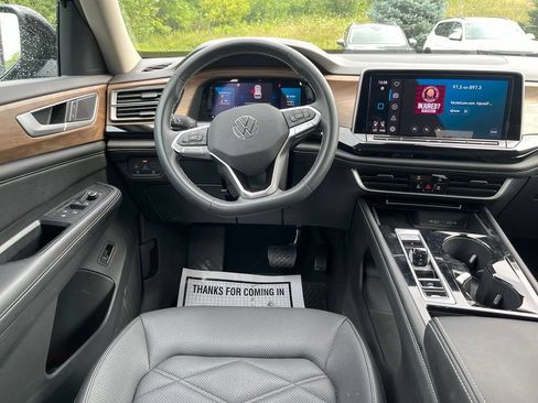 Certified 2024 Volkswagen Atlas SE AWD/4WD image 19