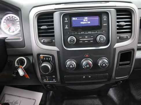 Used 2016 RAM 1500 Tradesman AWD/4WD image 10