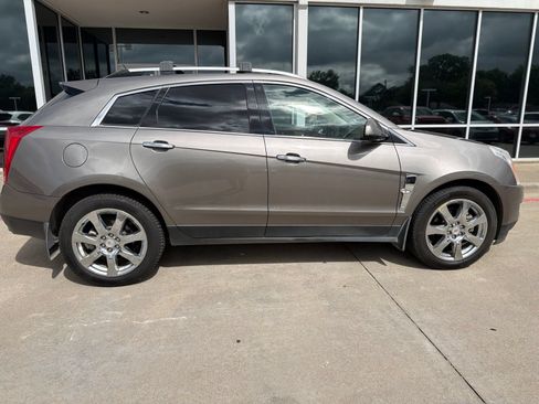 Used 2012 Cadillac SRX Premium AWD/4WD image 4