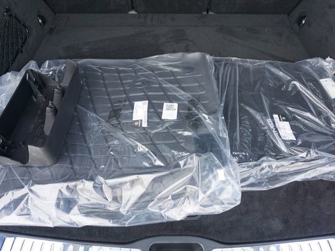 New 2026 Mercedes-Benz GLE 63 AMG S image 82