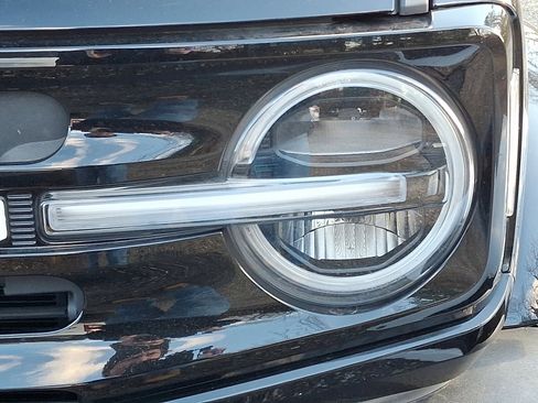 Certified 2022 Ford Bronco Outer Banks image 4