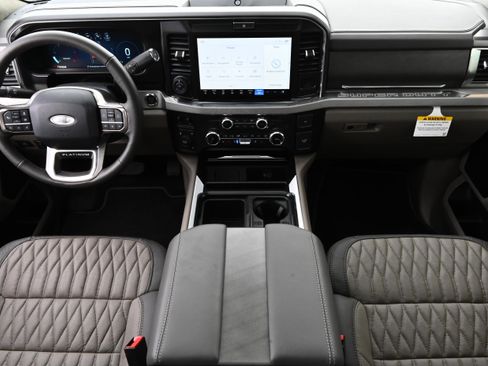 Used 2026 Ford F450 Platinum image 14