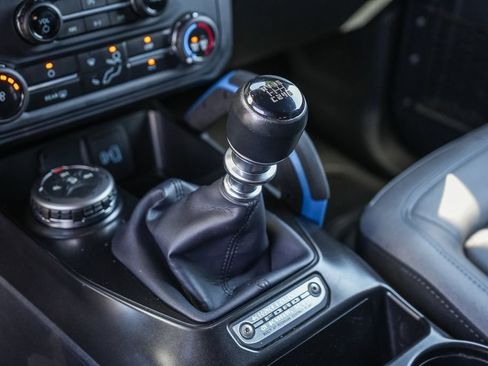 Used 2022 Ford Bronco Black Diamond AWD/4WD image 23