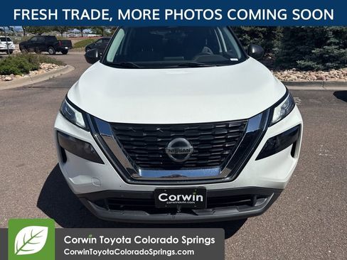 Used 2021 Nissan Rogue S AWD/4WD image 2