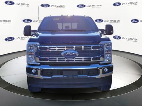 New 2026 Ford F250 XLT w/ FX4 Off-Road Package image 8
