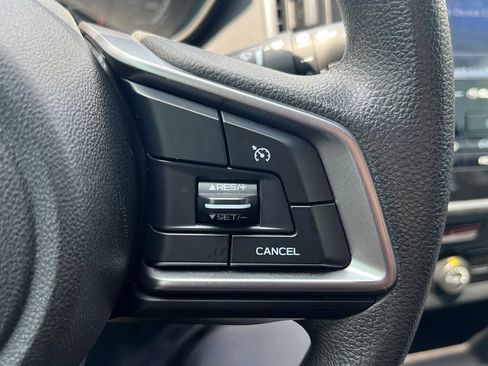 Used 2018 Subaru Impreza 2.0i AWD/4WD image 17