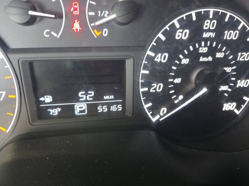 Used 2017 Nissan Sentra S FWD image 7