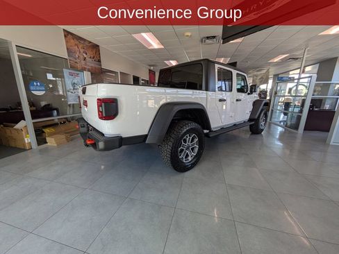 New 2026 Jeep Gladiator Mojave w/ Technology Group AWD/4WD image 6