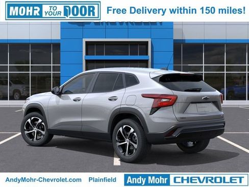 New 2026 Chevrolet Trax RS FWD image 4