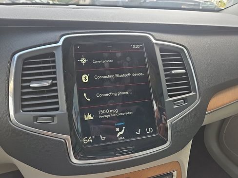 Used 2021 Volvo XC90 T6 Momentum image 50