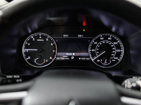 Used 2024 Mitsubishi Outlander SE image 24