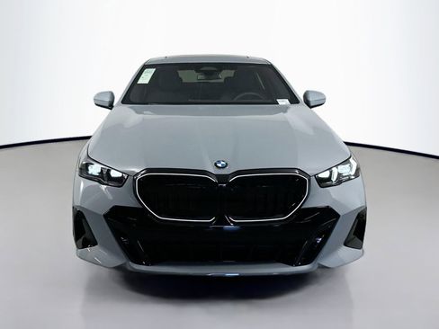 Certified 2025 BMW 530i w/ M Sport Package image 2