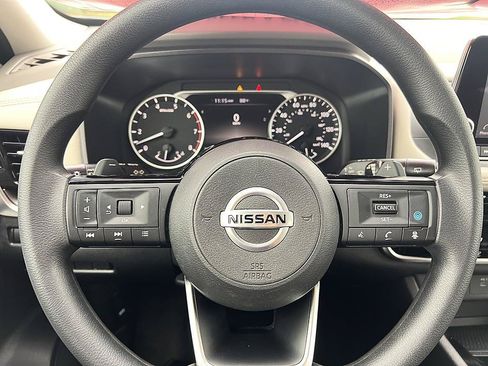 Certified 2021 Nissan Rogue SV FWD image 22