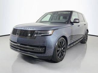 Used 2025 Land Rover Range Rover SE AWD/4WD video 1