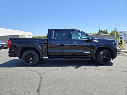 New 2026 GMC Sierra 1500 Elevation w/ Elevation Premium Package AWD/4WD image 3
