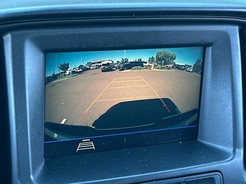 Used 2020 Chevrolet Colorado W/T RWD image 16