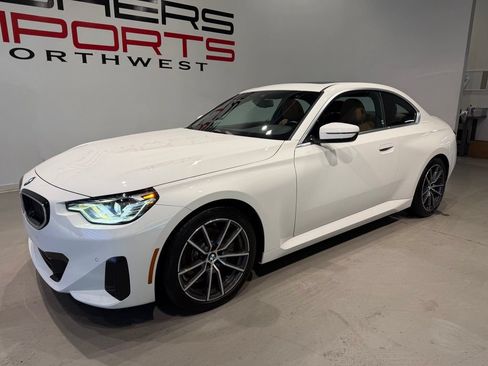 Used 2022 BMW 230i Coupe w/ Premium Package 2 RWD image 2