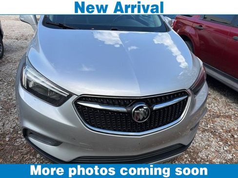 Used 2019 Buick Encore Preferred image 1