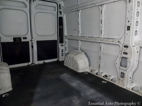 Used 2023 RAM ProMaster 2500 FWD image 25
