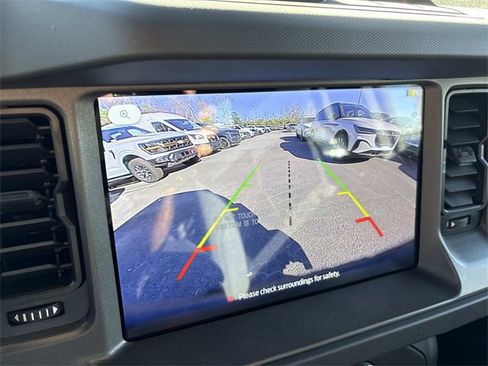 New 2025 Ford Bronco 4-Door image 26