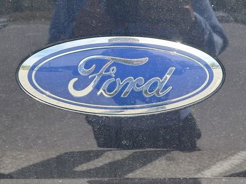 Used 2019 Ford F150 XLT w/ Equipment Group 302A Luxury image 11