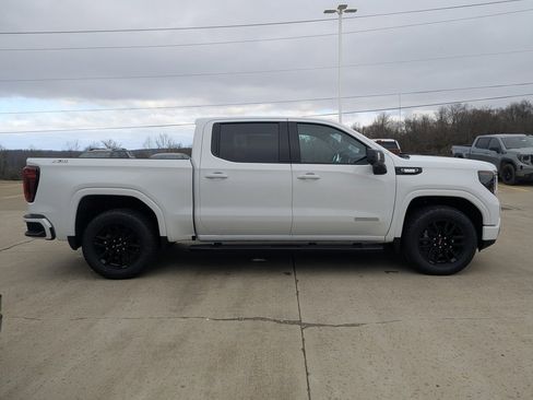 New 2026 GMC Sierra 1500 Elevation w/ Elevation Premium Package image 6