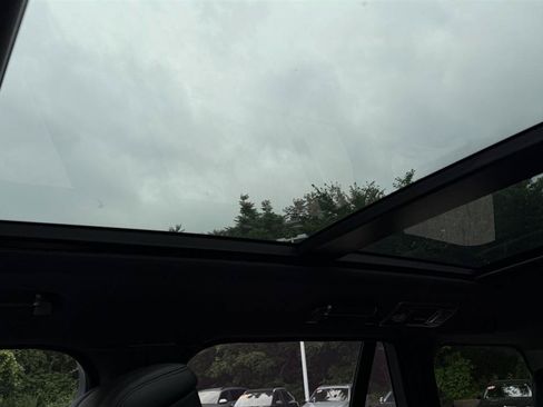 Used 2021 Land Rover Range Rover P525 Westminster Edition AWD/4WD image 64